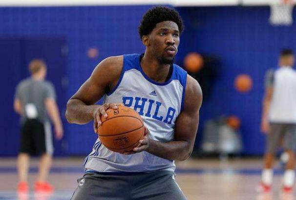 时刻展现出 时刻展现出